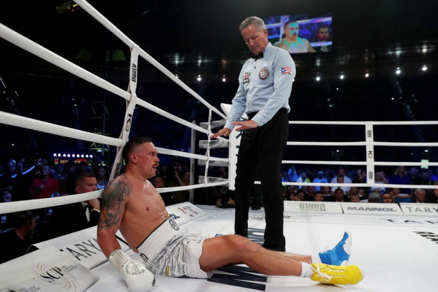 Duel Usyk vs Dubois Sisakan Kontroversi, Petinju dan Promotor Pun Terbelah